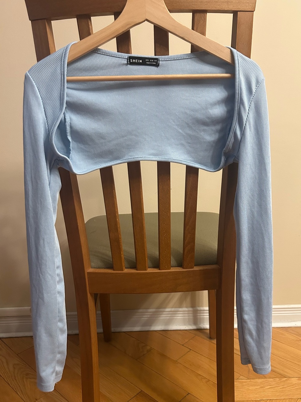💕FREE for any bundles💕Light Blue Ribbed Cropped Long Sleeve Shrug